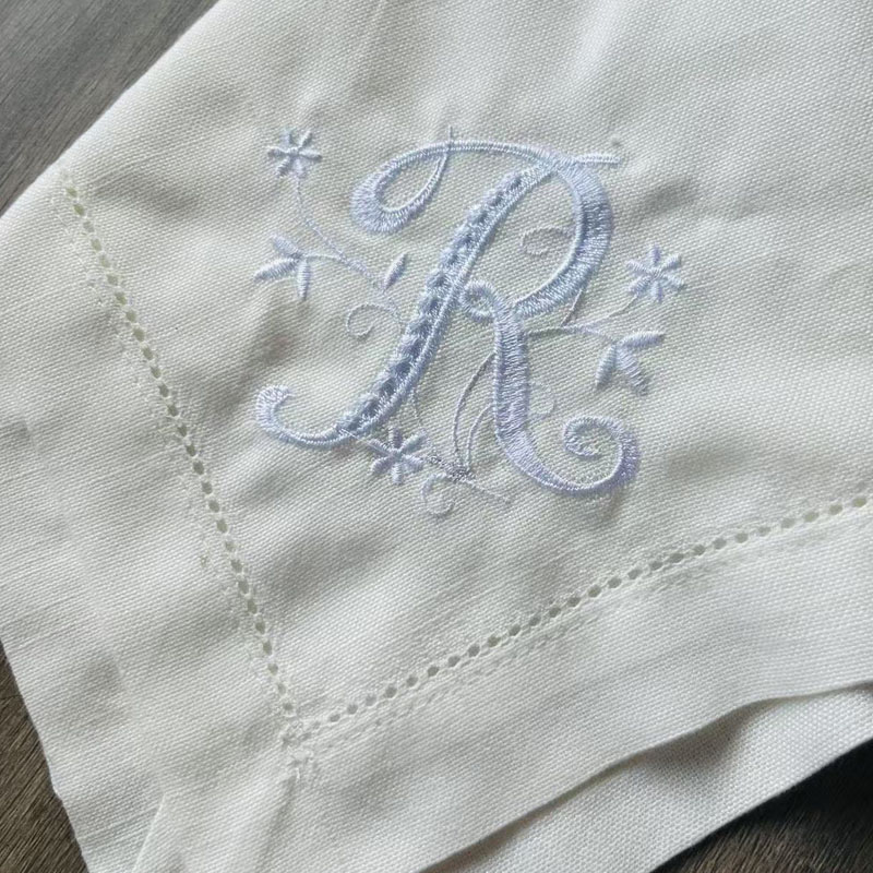 2 шт. хлопковых салфеток с выш – обзор и цена Monogrammed Handkerchief